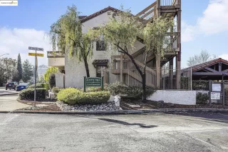 Photo #3: 41107016 Listing