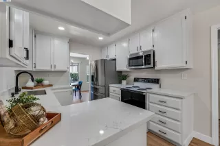 Photo #3: 41107108 Listing