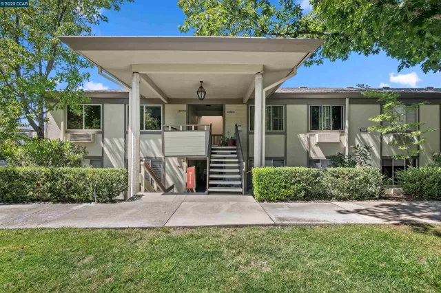 MLS: 41107151 Condo For Sale