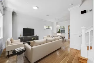 Photo #5: 41107216 Listing