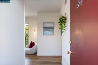 Photo #1: 41107223 Listing