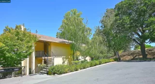 Photo #2: 41107243 Listing