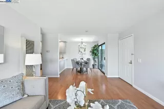 Photo #4: 41107256 Listing 