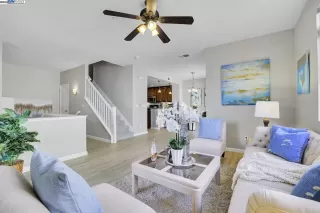 Photo #3: 41107278 Listing