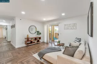 Photo #3: 41107290 Listing