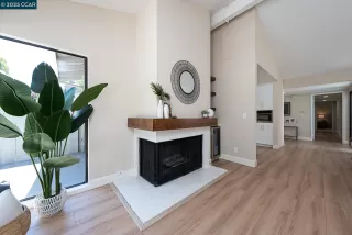 Photo #5: 41107314 Listing 