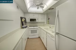 Photo #6: 41107330 Listing 