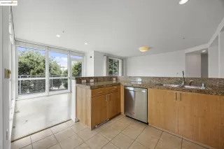 Photo #6: 41107331 Listing