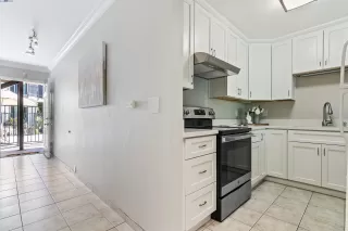 Photo #4: 41107342 Listing