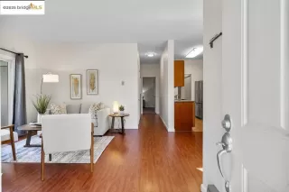 Photo #2: 41107360 Listing