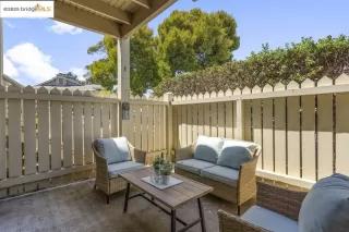 Photo #5: 41107360 Listing