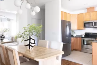 Photo #3: 41107372 Listing