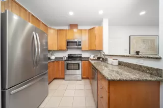 Photo #5: 41107372 Listing