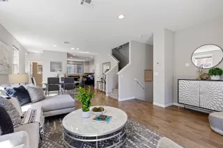 Photo #4: 41107386 Listing 