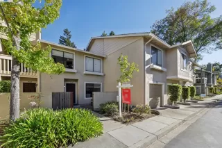 Photo #2: 41107395 Listing 