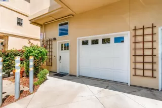 Photo #2: 41107400 Listing