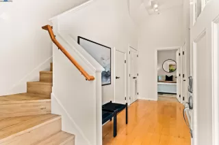 Photo #3: 41107400 Listing