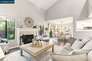 Photo #2: 41107414 Listing 