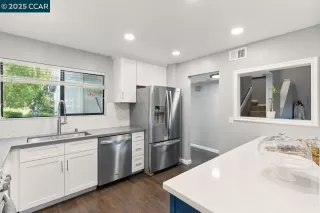 Photo #6: 41107414 Listing 