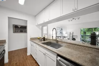 Photo #4: 41107425 Listing 