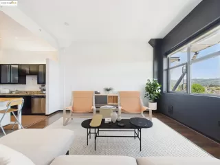 Photo #2: 41107439 Listing 