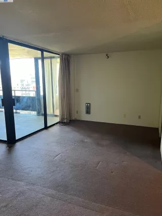 Photo #2: 41107452 Listing 