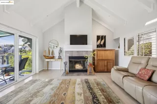 Photo #1: 41107487 Listing