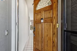 Photo #3: 41107533 Listing