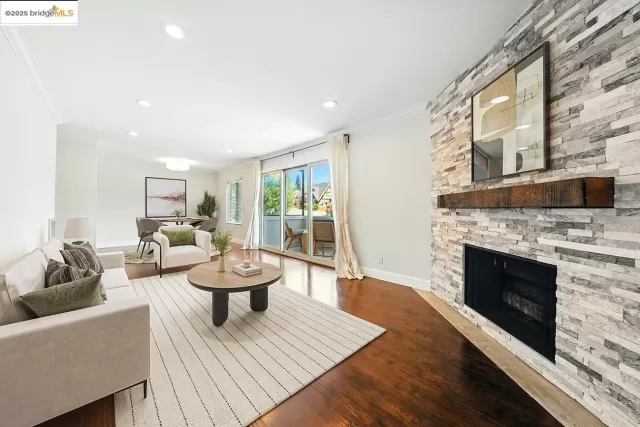 MLS: 41107623 Condo For Sale