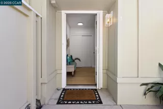 Photo #5: 41107722 Listing 