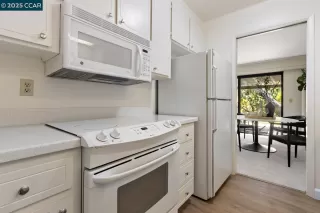 Photo #1: 41107724 Listing