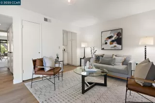 Photo #3: 41107724 Listing