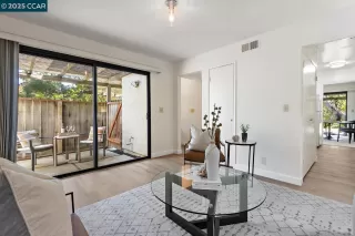 Photo #5: 41107724 Listing