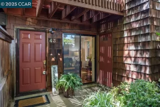 More Details about MLS # 41107726 : 1455 LATOUR LN # 43
