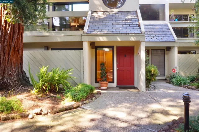 MLS: 41107742 Condo For Sale