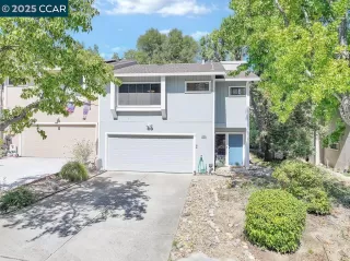 More Details about MLS # 41107756 : 4782 STARFLOWER DR