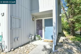 Photo #2: 41107756 Listing