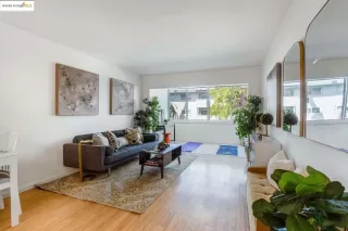 Photo #6: 41107760 Listing 