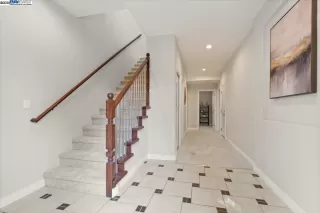 Photo #3: 41107773 Listing