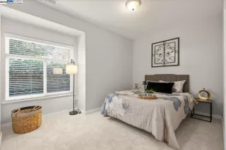 Photo #5: 41107773 Listing