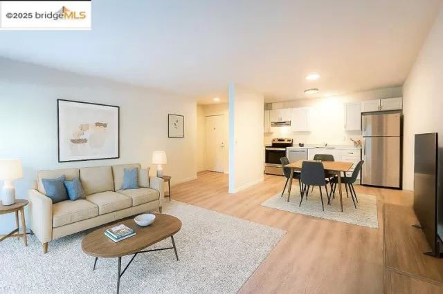 MLS: 41107819 Condo For Sale