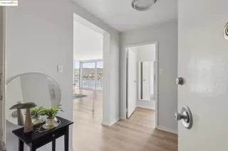 Photo #4: 41107863 Listing