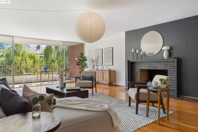 MLS: 41107869 Condo For Sale