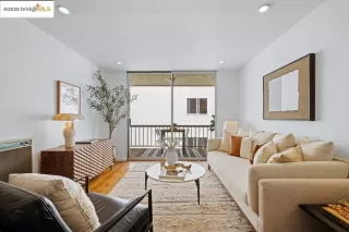 Photo #2: 41107874 Listing