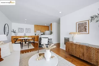 Photo #4: 41107874 Listing