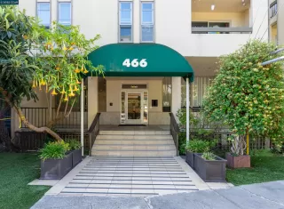 More Details about MLS # 41107905 : 466 CRESCENT ST # 306