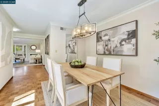 Photo #5: 41107918 Listing