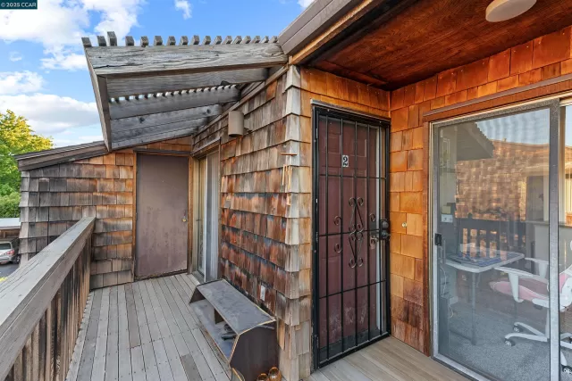 MLS: 41107928 Condo For Sale