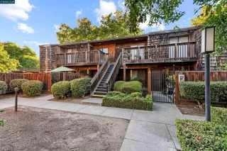 Photo #2: 41107928 Listing