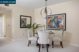 Photo #6: 41107964 Listing